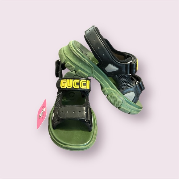 Unisex Youth Gucci Sandals - Picture 1 of 1